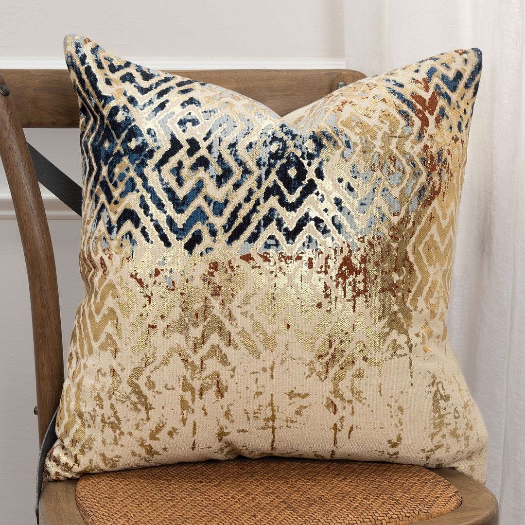 Rizzy throw pillows hot sale